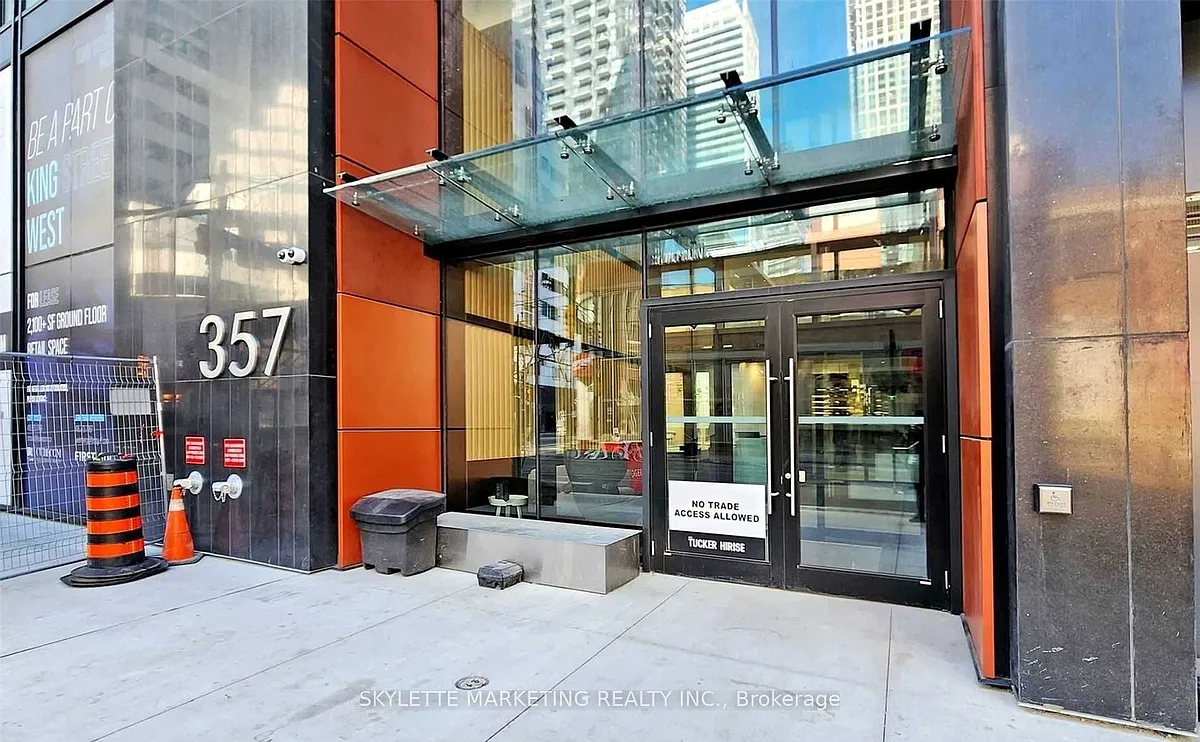 Building Photo - 357 King St W #2505