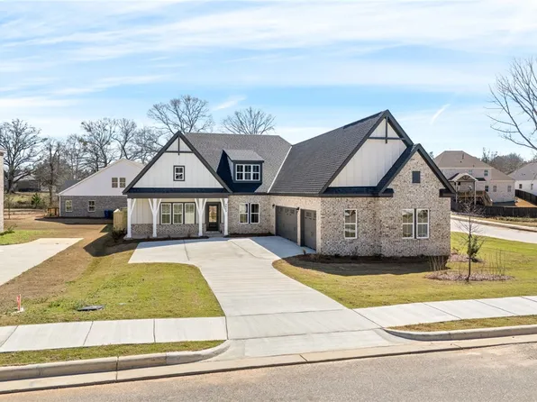 2645 Cool Stone Bend Dr, Auburn, AL 36832