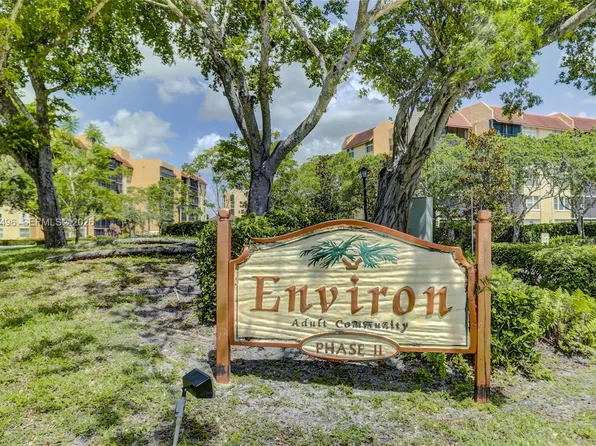 3821 Environ Blvd, Lauderhill, FL