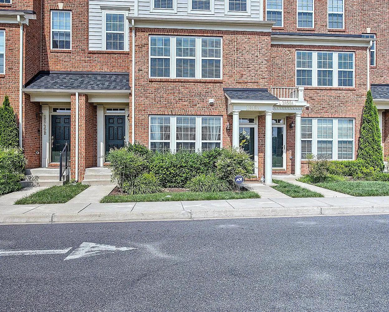 1848 Monocacy View Cir — Photo 1