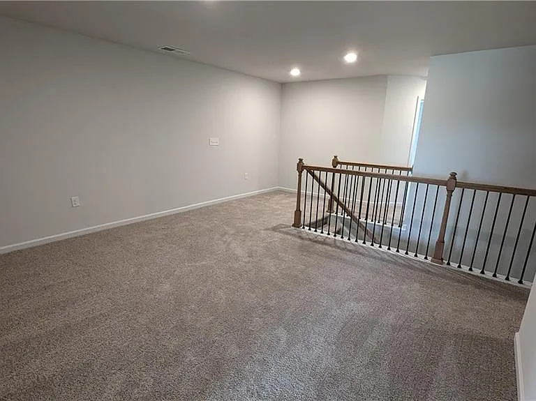 840 Point Place Dr — Photo 31