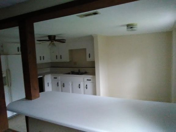Kitchen (separate dining room on this side of bar, failed to