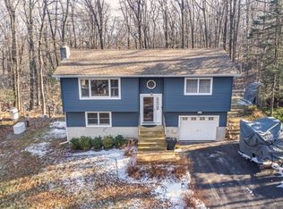 52 Appleseed Rd, Sussex, NJ 07461
