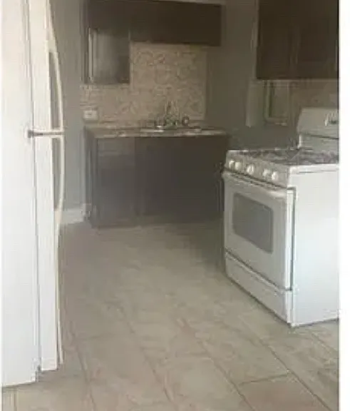 7236 S Jeffery Blvd #2 — Photo 9