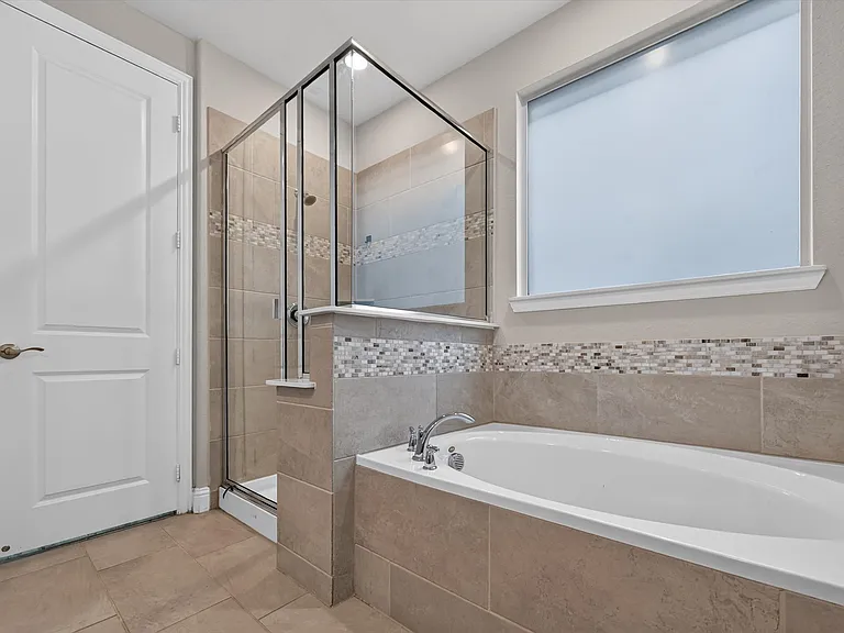4129 Ranchero Dr — Photo 12