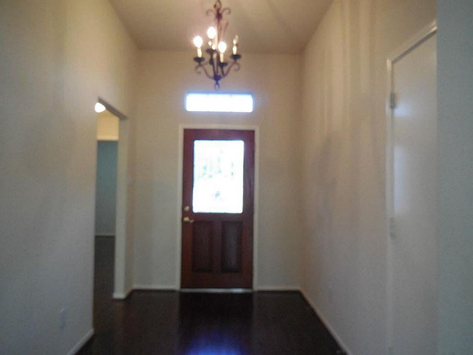 1st image of 2210 Falcon Knoll Ln