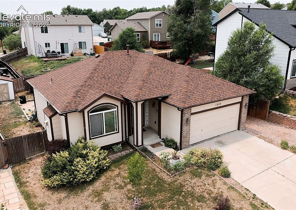 1st image of 1223 Cailin Way