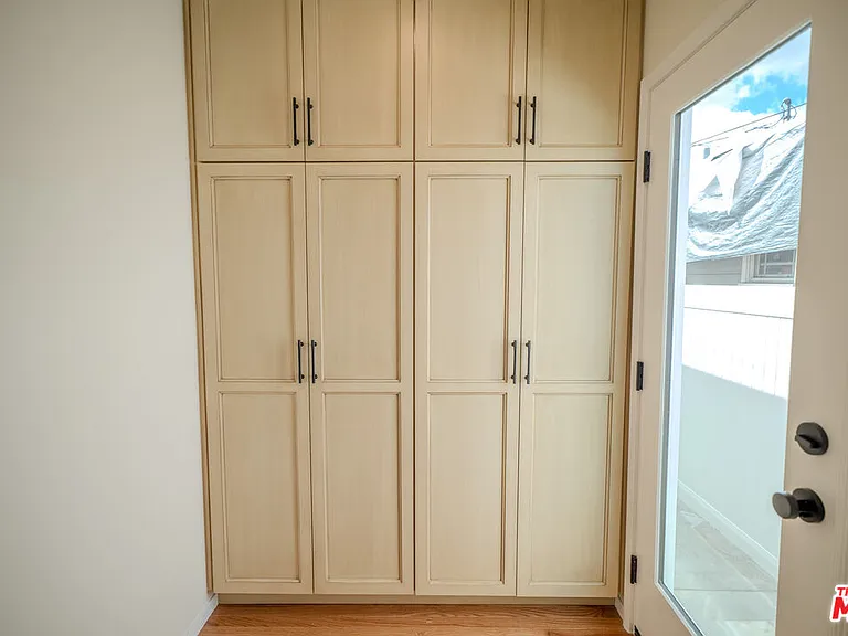 1141 N Lima St — Photo 16