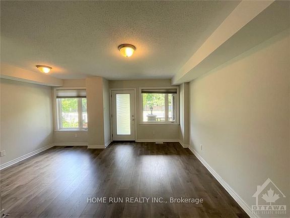 4th image of 126 Wild Senna Way