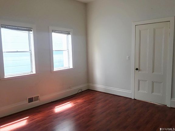 4th image of 1834 Eddy St