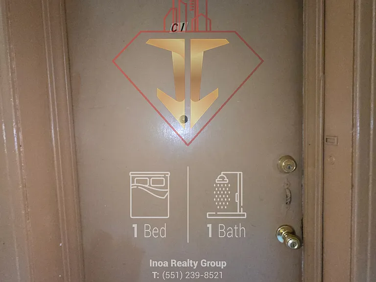 92 W 33rd St #1C — Photo 11
