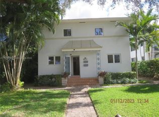 3911 Ponce De Leon Blvd #1/2, Miami, FL 33134