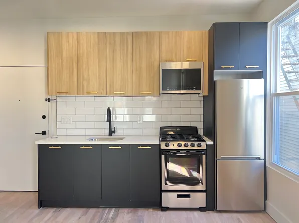 46 Van Reipen Avenue image 1 of 8