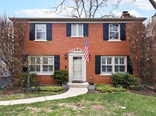 2324 Greenwood Ave, Wilmette, IL 60091