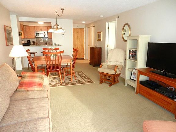 3rd image of 221 E Grand Ave APT 6D