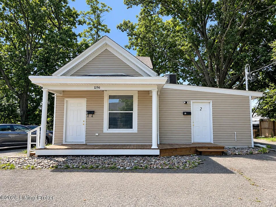 1196 Innis Ct #2