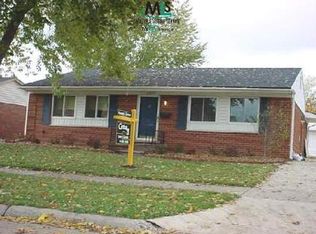 14230 Borgman St, Oak Park, MI 48237
