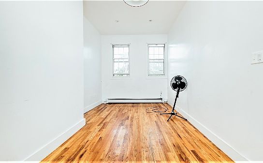 5th image of 251 Evergreen Ave #1