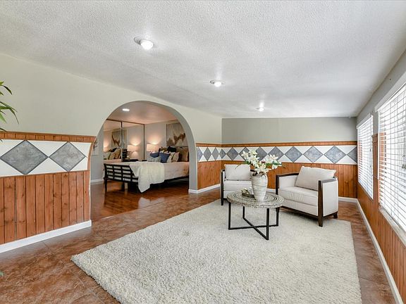 2nd image of 3513 Blenheim Ln