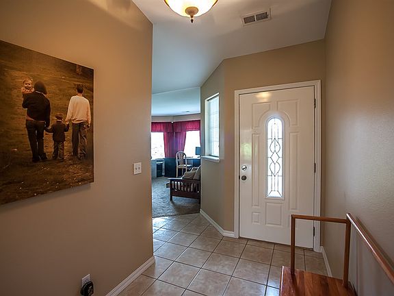 2nd image of 60 Rosie Ln