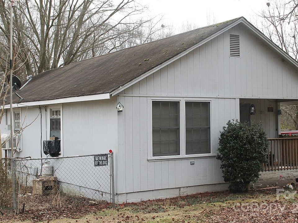 1st image of 209 Amberhill Ln