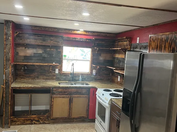 5130 76th St N, Saint Petersburg, FL 33709