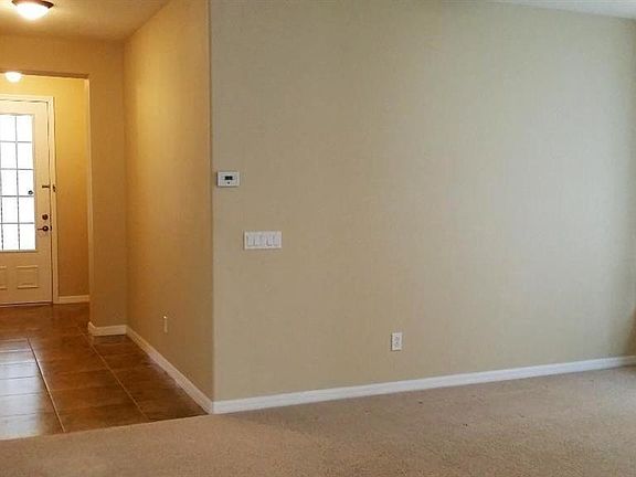 3rd image of 8824 Abbey Leaf Ln