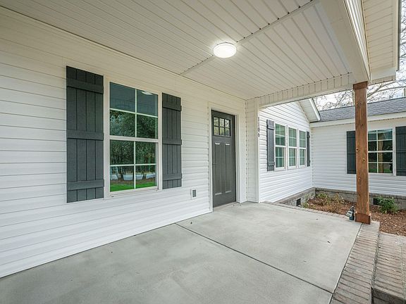 4th image of 1106 Morningside Dr