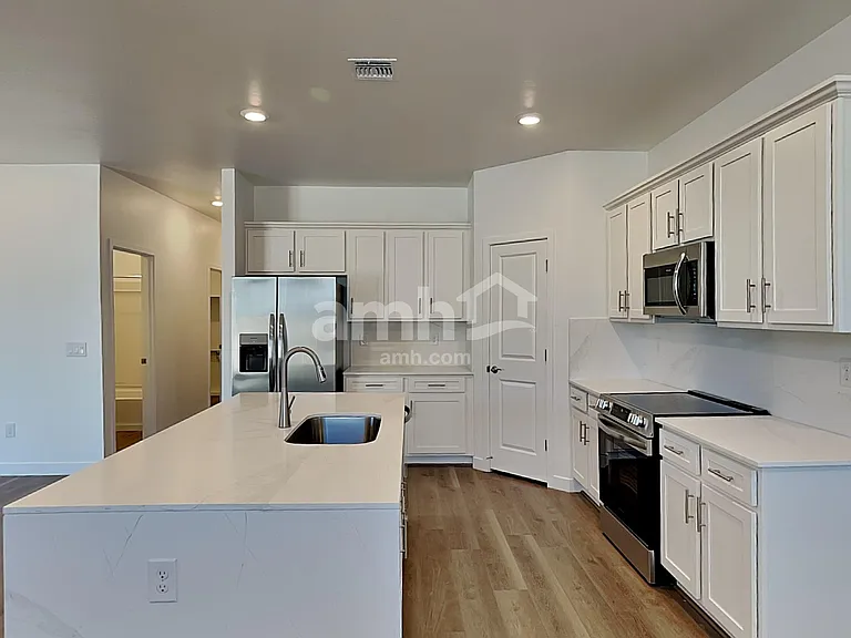 7454 S Paseo Monte De Oro — Photo 3