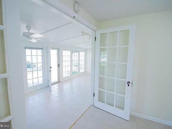 4th image of 42153 Patuxent Dr