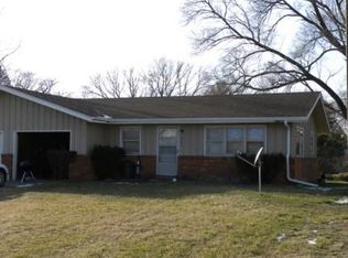 4124 2nd St, Stevensville, MI 49127