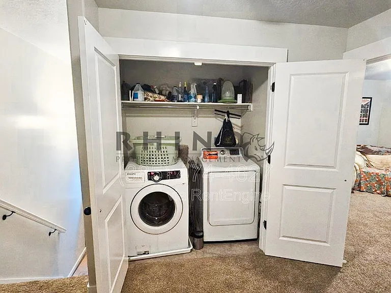 213 W Whitewater Dr — Photo 12