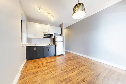 74 Eldert St #33 Photo 1