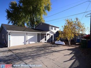 2479 W Shore Dr, Union, NE 68455