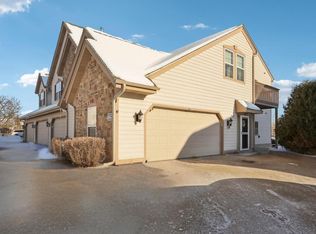 Chateau Condominiums Of Oak Cr, Oak Creek, WI 53154
