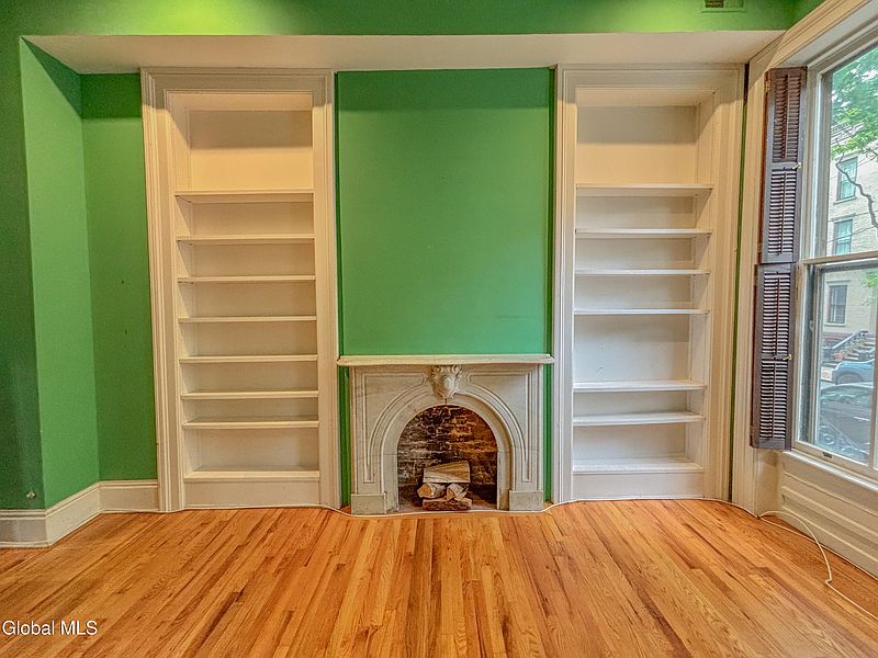 4th image of 149 Lancaster Street #1