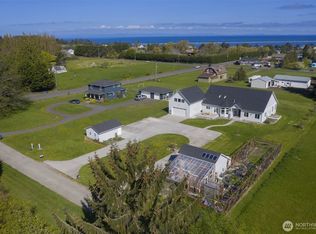 43 Triopha Ln, Sequim, WA 98382