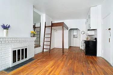 Sold by Nest Seekers International