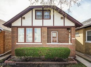5036 N Monitor Ave, Chicago, IL 60630