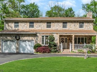 30 Robbins Ave, Berkeley Heights, NJ 07922