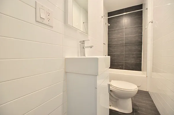Rented by REAL New York | media 27
