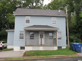 1114 Mound St #B, Davenport, IA 52803