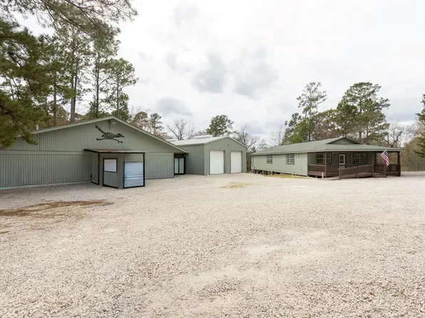 861 State Highway 19, Huntsville, TX 77320