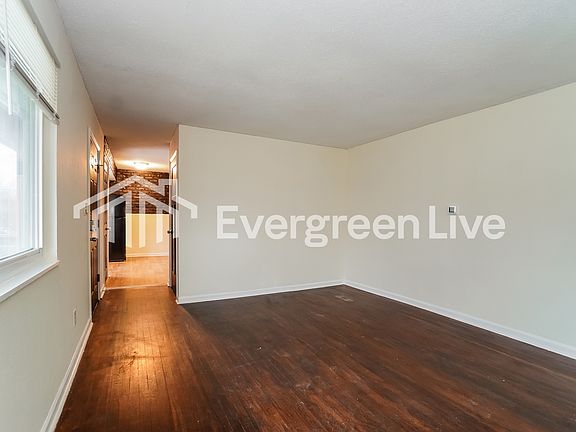3rd image of 1824 Nason Ave