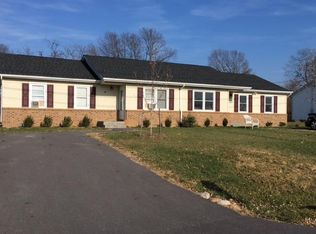 112 Confederate Dr, Winchester, VA 22603