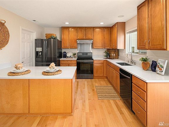 3rd image of 1705 249th Pl SE