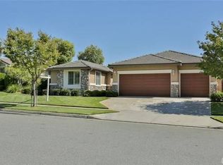 665 John Cir, Corona, CA 92879