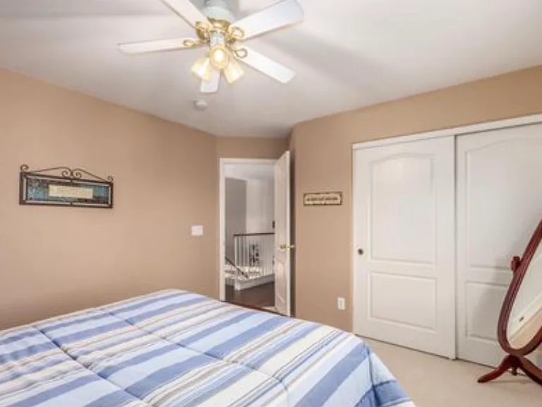 11154 W Sheridan St — Photo 17