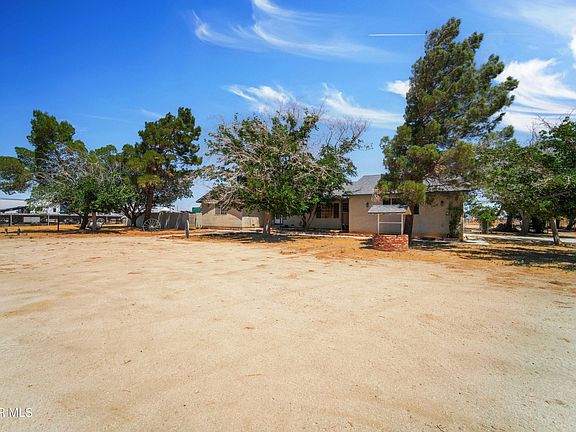 3rd image of 8327 W Avenue I