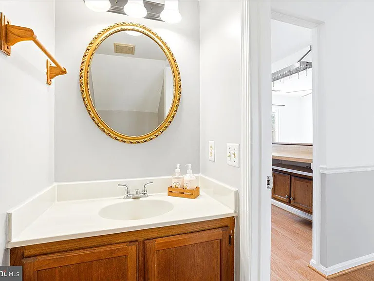5735 Sunset View Ln — Photo 15
